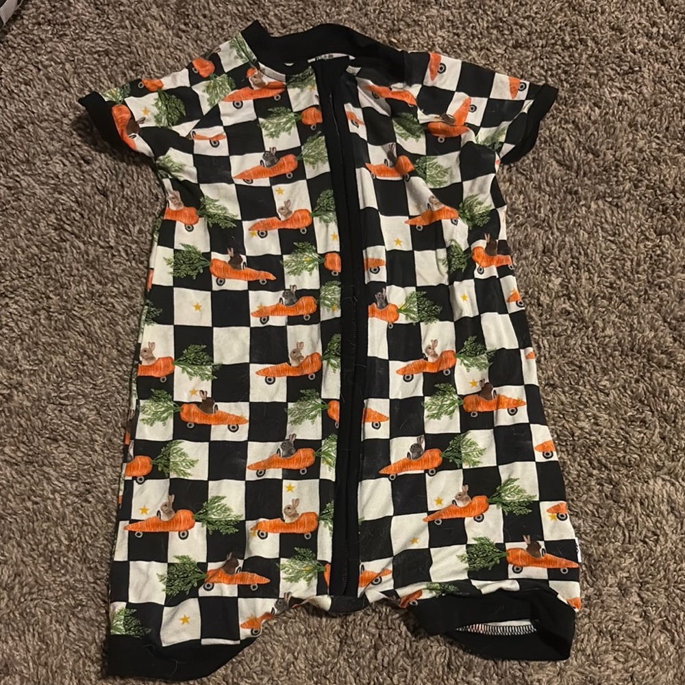 Dream Big Little Co RACING CARROT CHECKERS DREAM BODYSUIT 12-18
